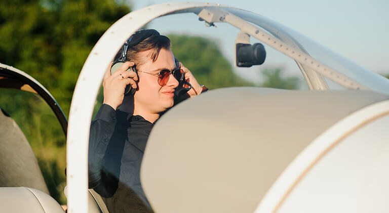 Lentes de Aviador: Estilo Clásico y Protección Total